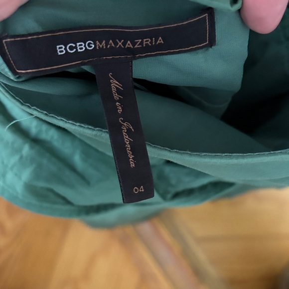 BCBGMAXARIA Green Ruffled Halter Dress - Picture 5 of 9